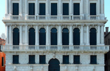 Venezia rivive la Berna del ’69 grazie alla Fondazione Prada.