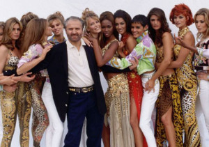 Gianni_Versace_Linda_Evangelista_super_models