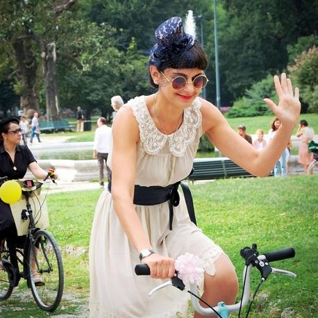 Parco Sempione, Avirex Tweed Ride, Corsa in bici con vestiti d' epoca dei primi del novecento